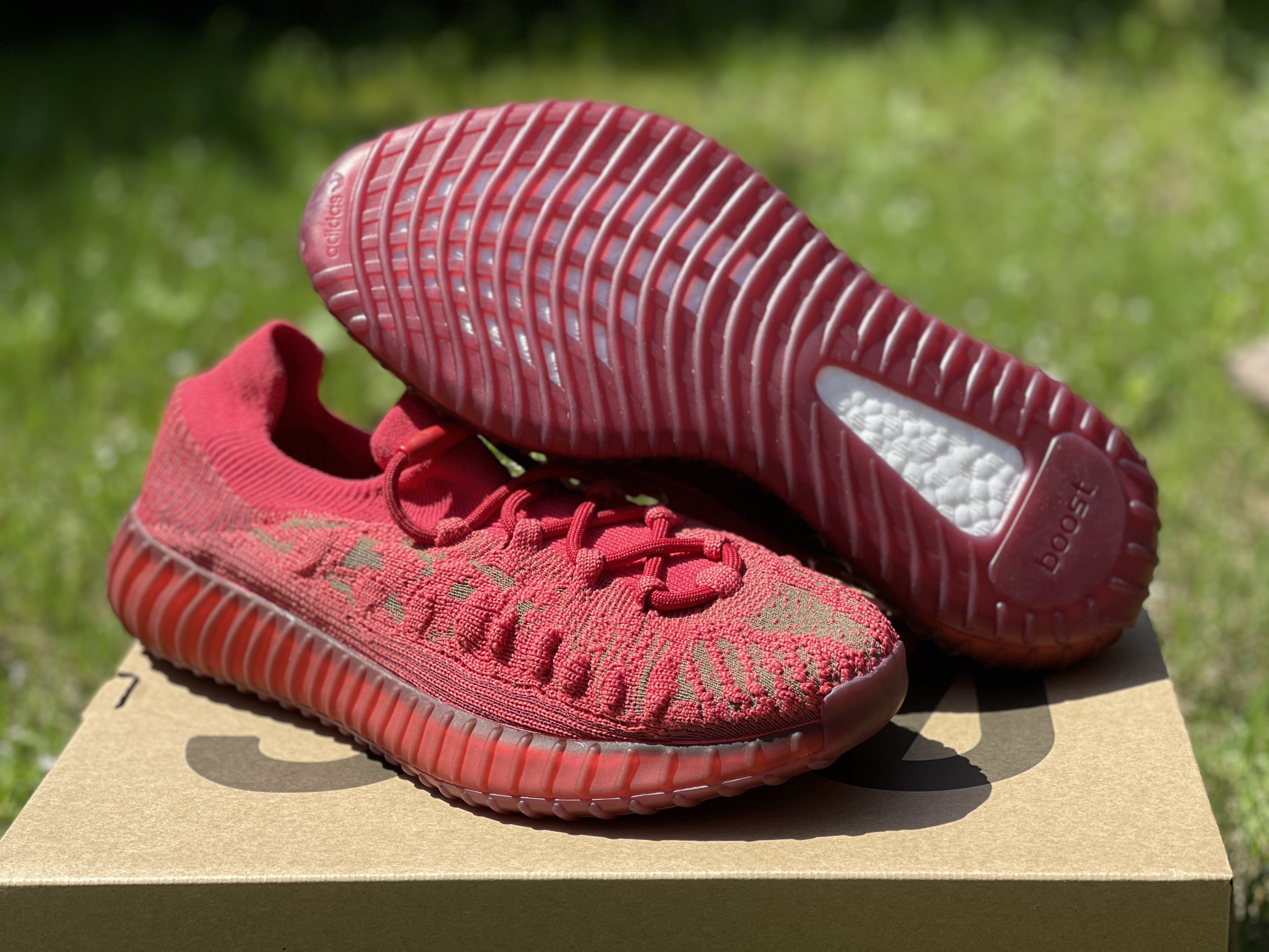 yeezy 350 v1 red