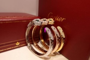Cartier Bracelet I 196 - JWC-001